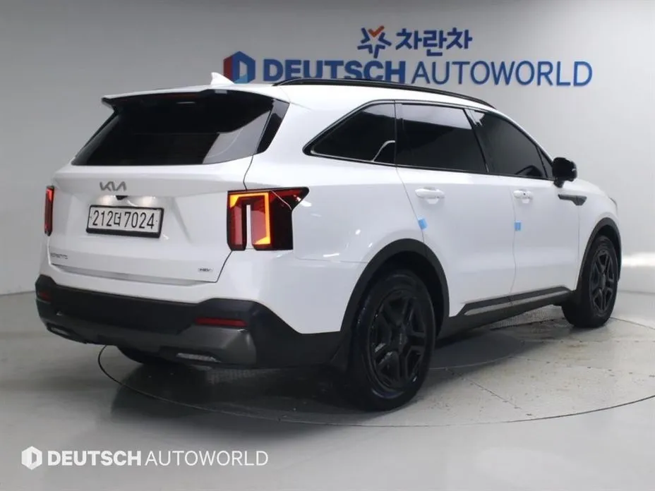 Kia Sorento — фото 4