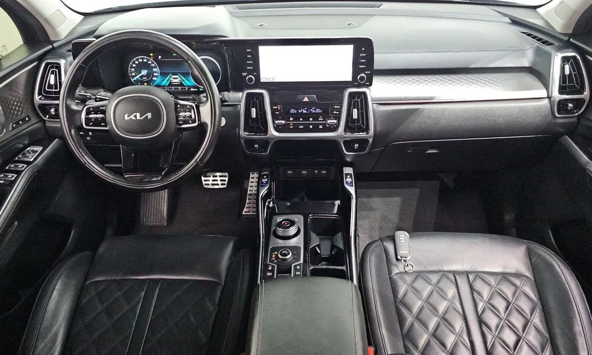 Kia Sorento — фото 10