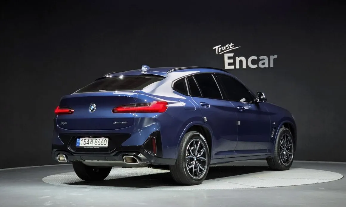 BMW X4 — фото 5
