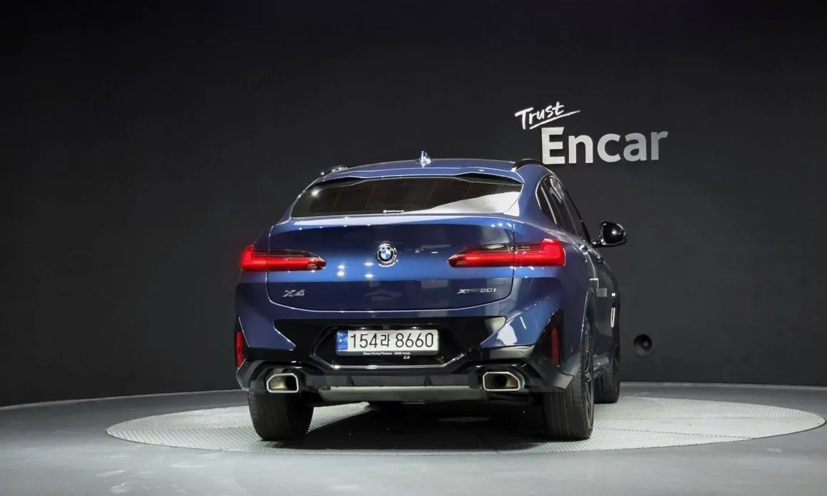 BMW X4 — фото 10