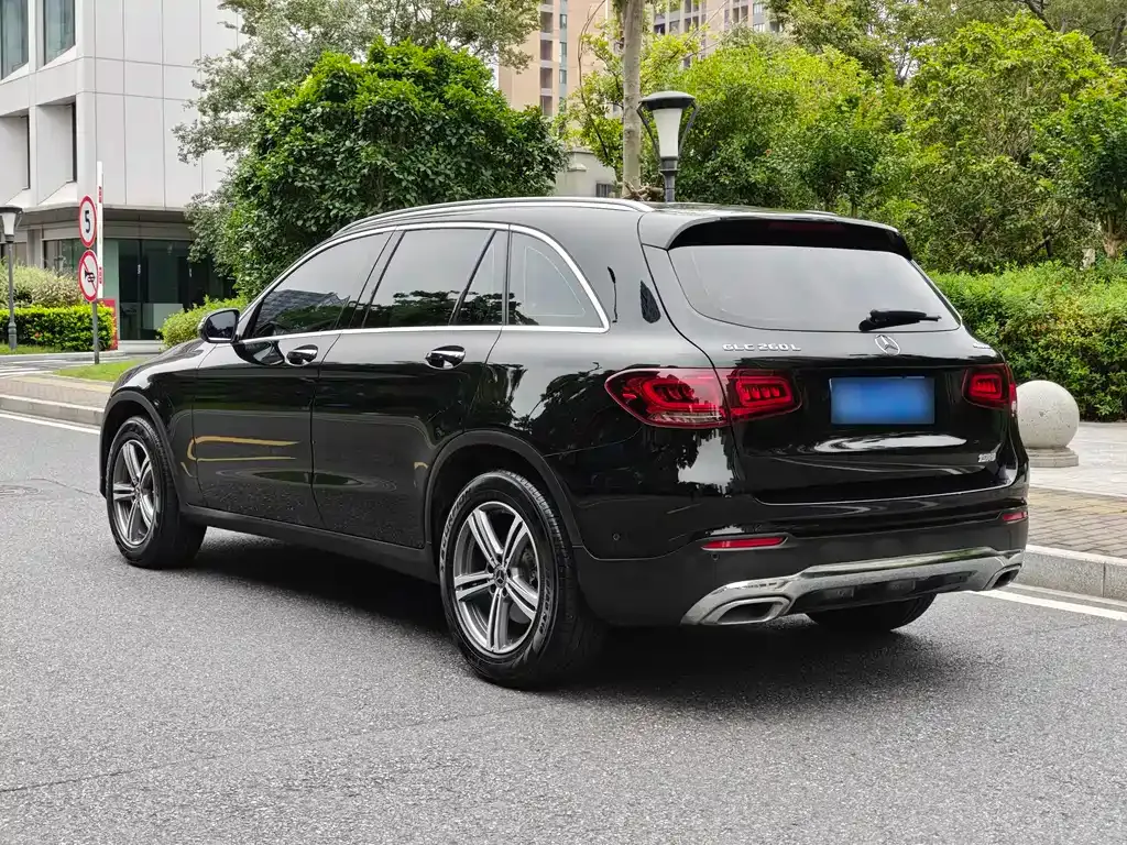 Mercedes-Benz GLC — фото 5