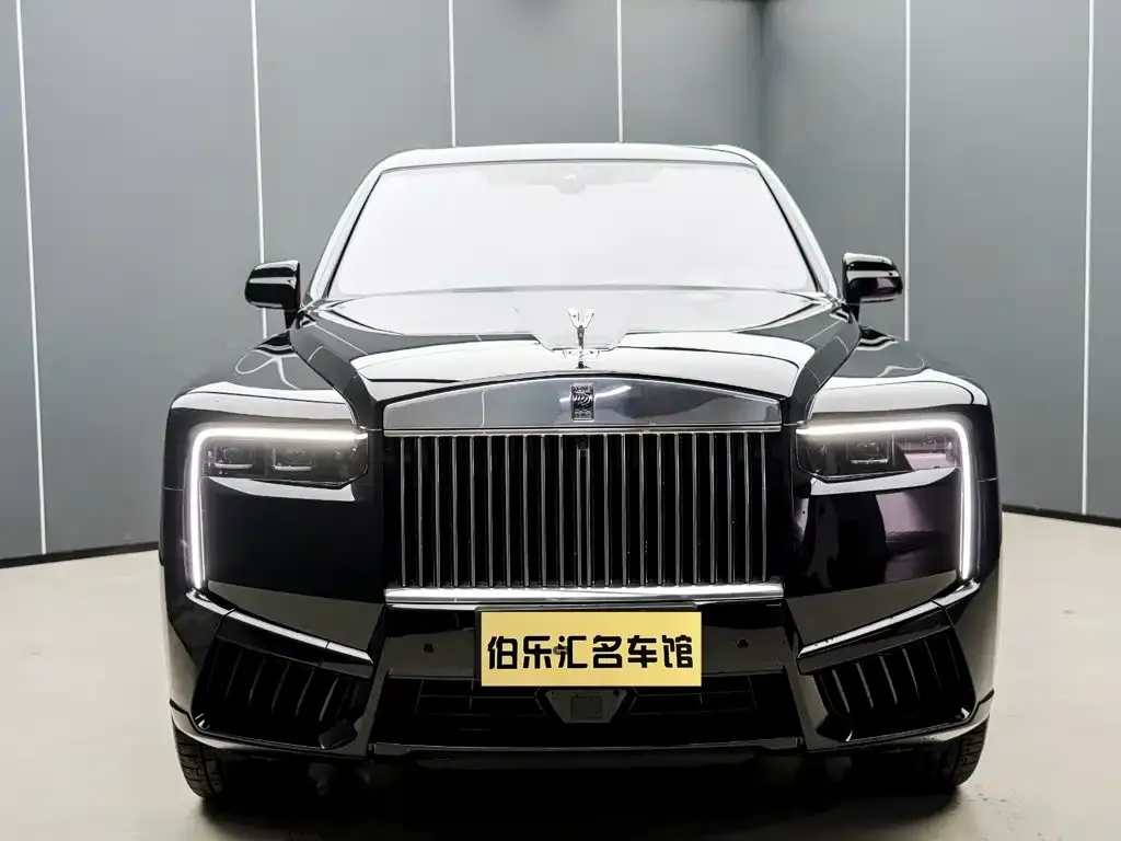 Rolls-Royce Cullinan — фото 2