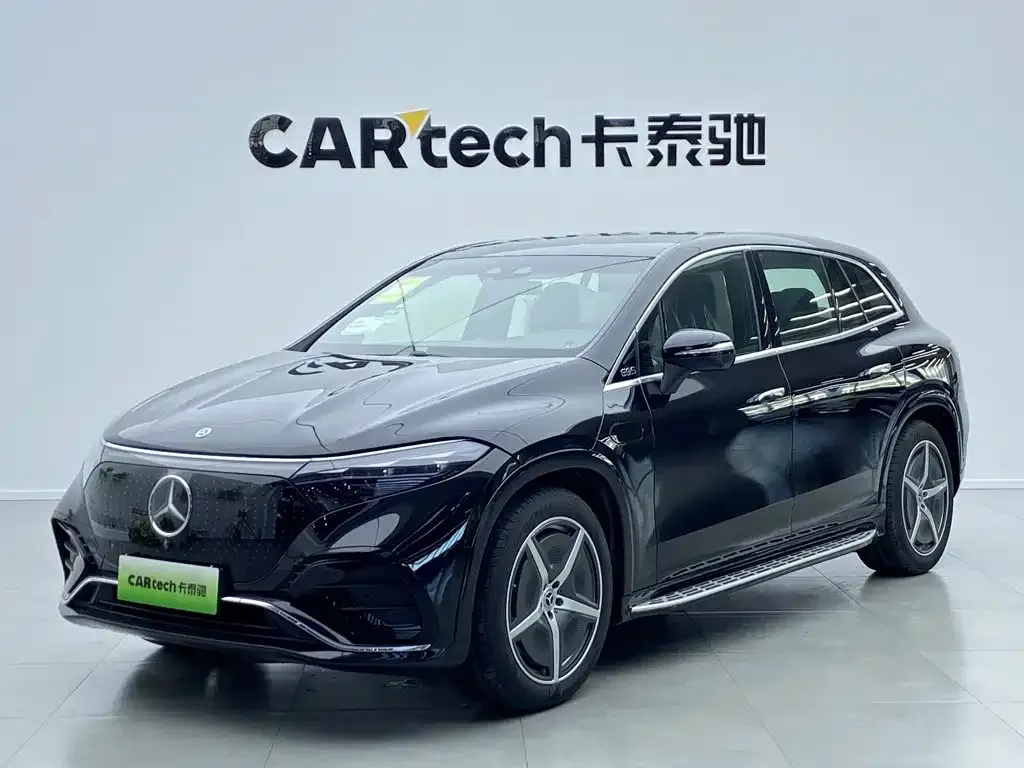 Mercedes-Benz EQS SUV — фото 1