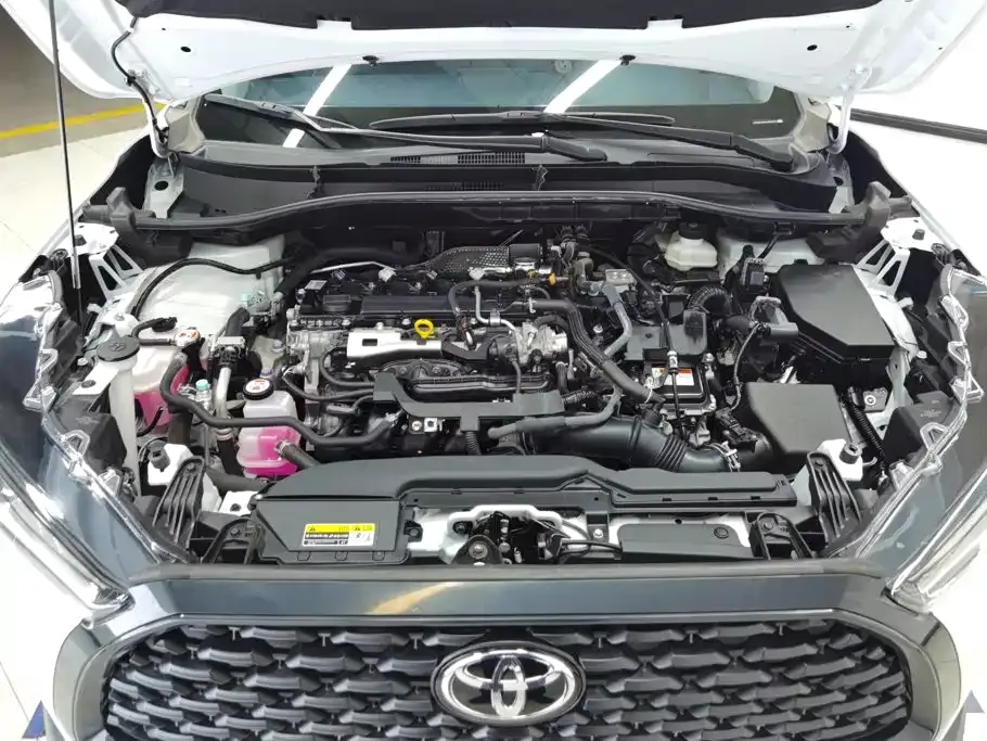 Toyota Corolla Cross — фото 9