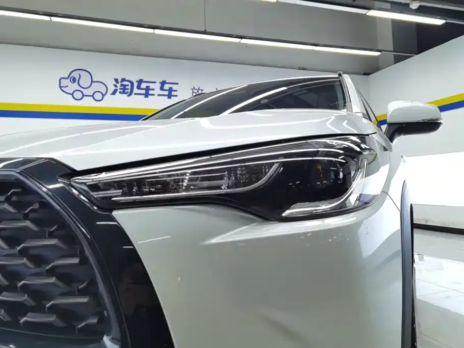 Toyota Corolla Cross — фото 3