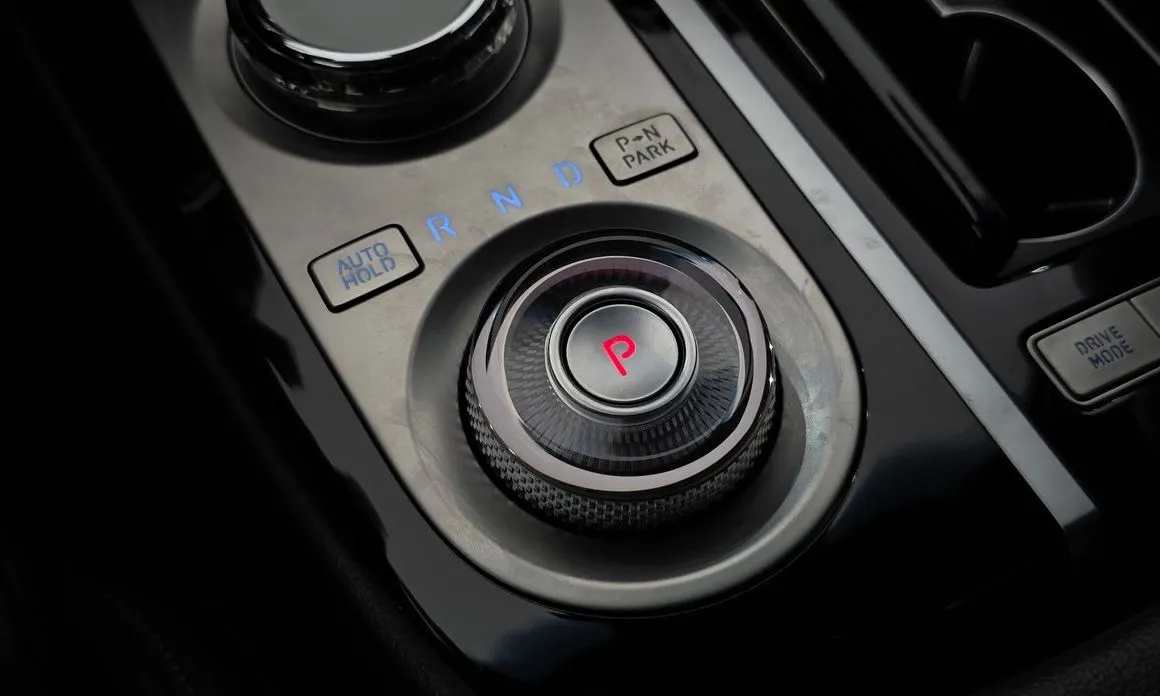 Genesis G80 — фото 2