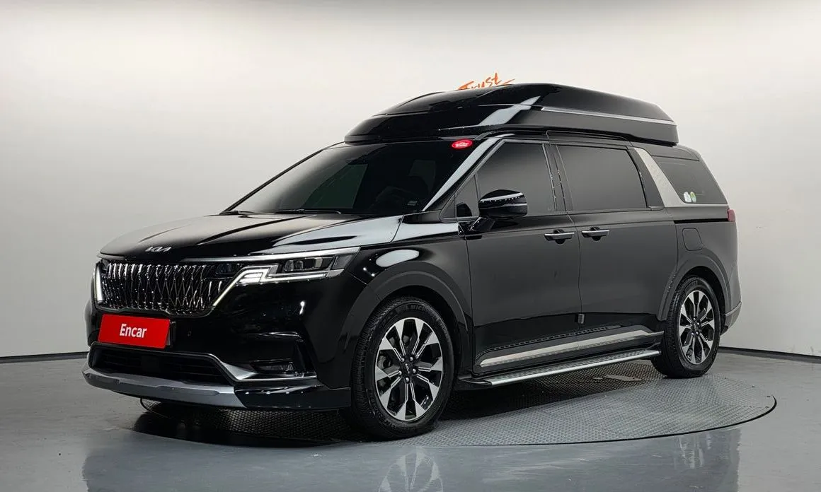 Kia Carnival — фото 1