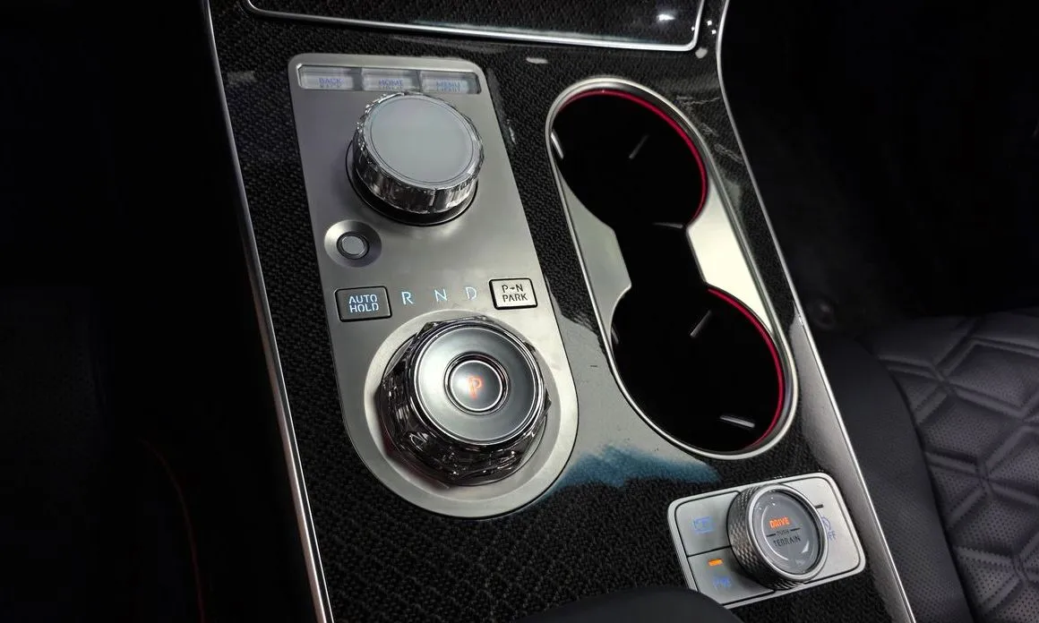 Genesis GV80 — фото 4