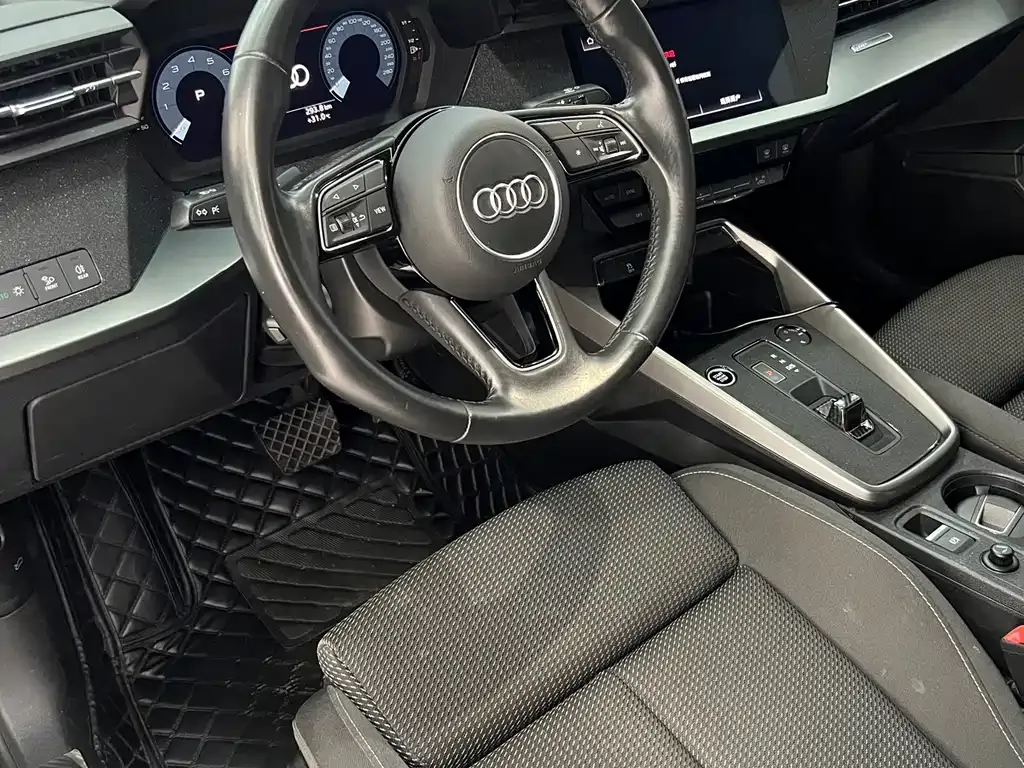 Audi A3 — фото 10