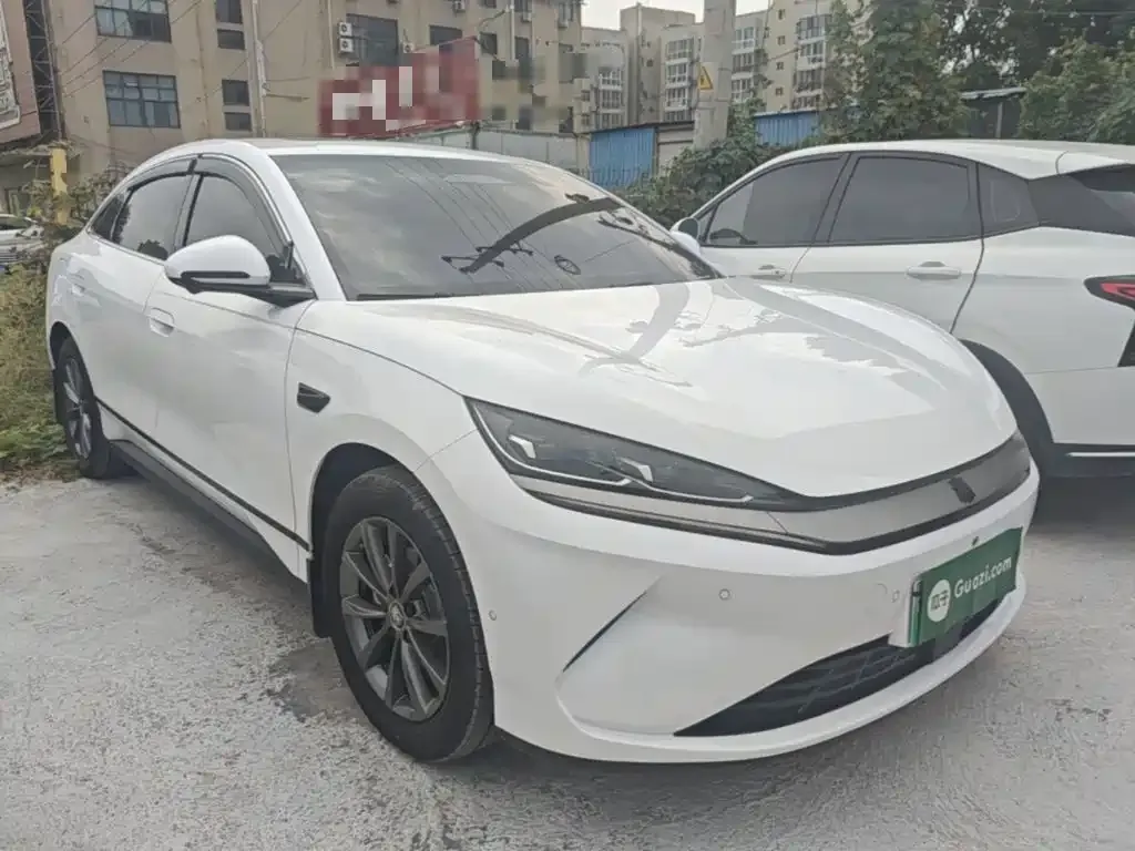 BYD Qin L — фото 9