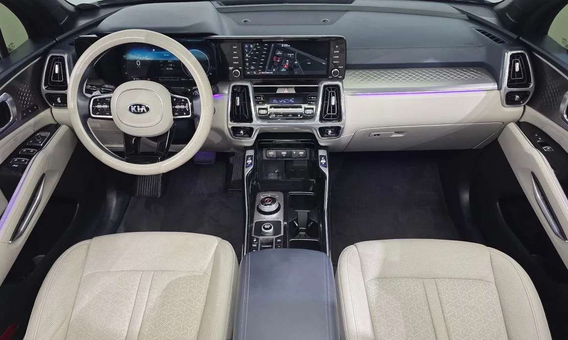 Kia Sorento — фото 9