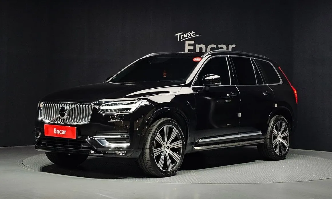 Volvo XC90 — фото 1