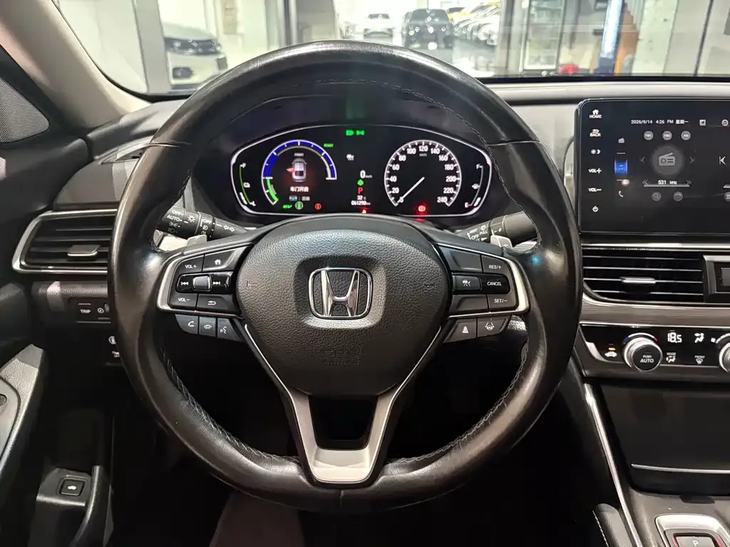 Honda Accord — фото 5