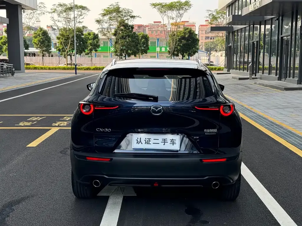 Mazda CX-30 — фото 2