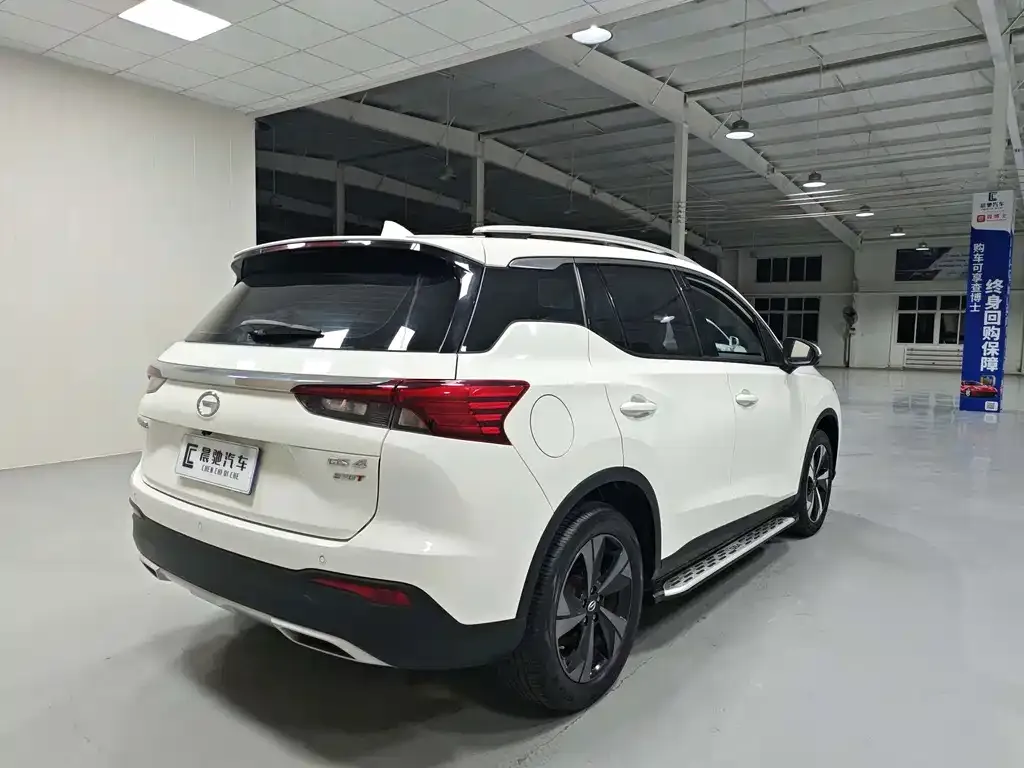 GAC Motor Trumpchi GS4 — фото 10