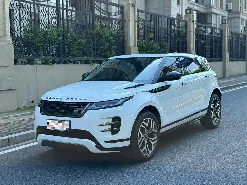 Land Rover Evoque — фото 1