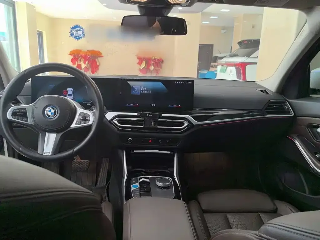 BMW i3 — фото 9