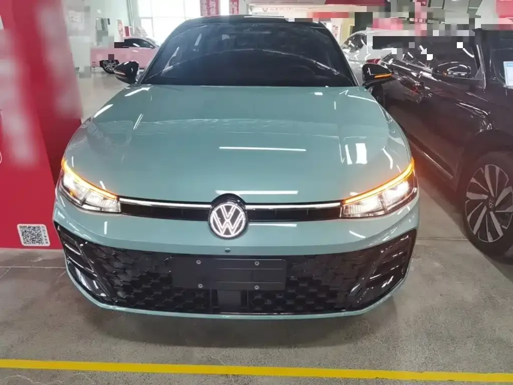 Volkswagen Passat — фото 9