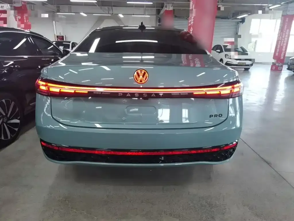Volkswagen Passat — фото 2