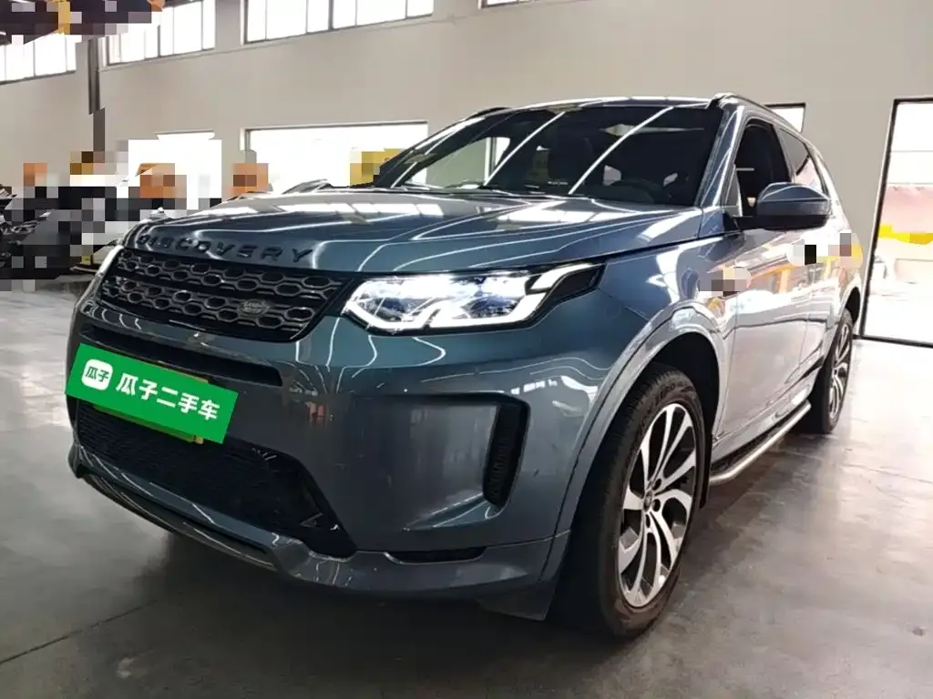 Land Rover Discovery Sport — фото 1