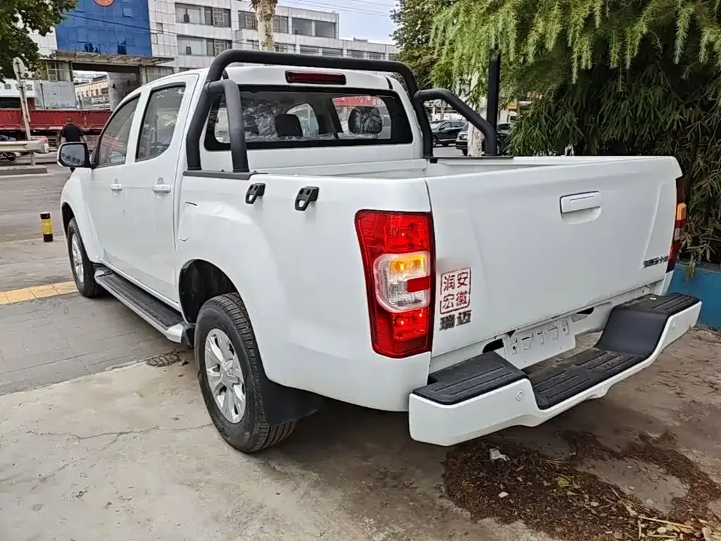 Isuzu RE-MAX Ruimai — фото 5