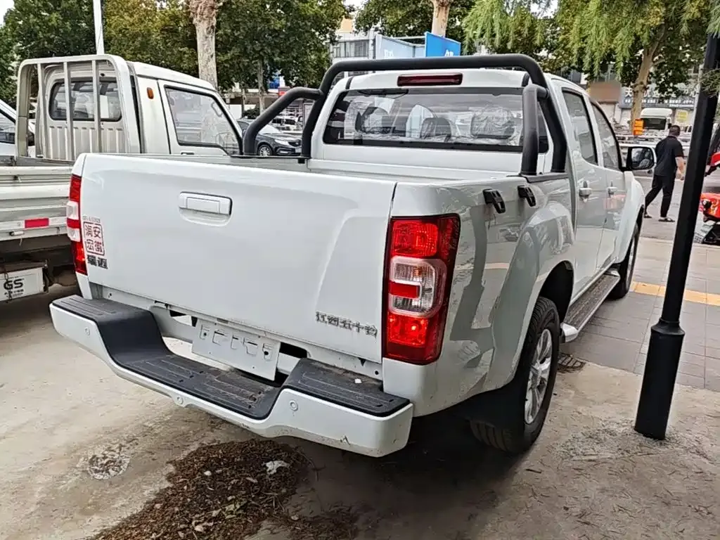 Isuzu RE-MAX Ruimai — фото 9