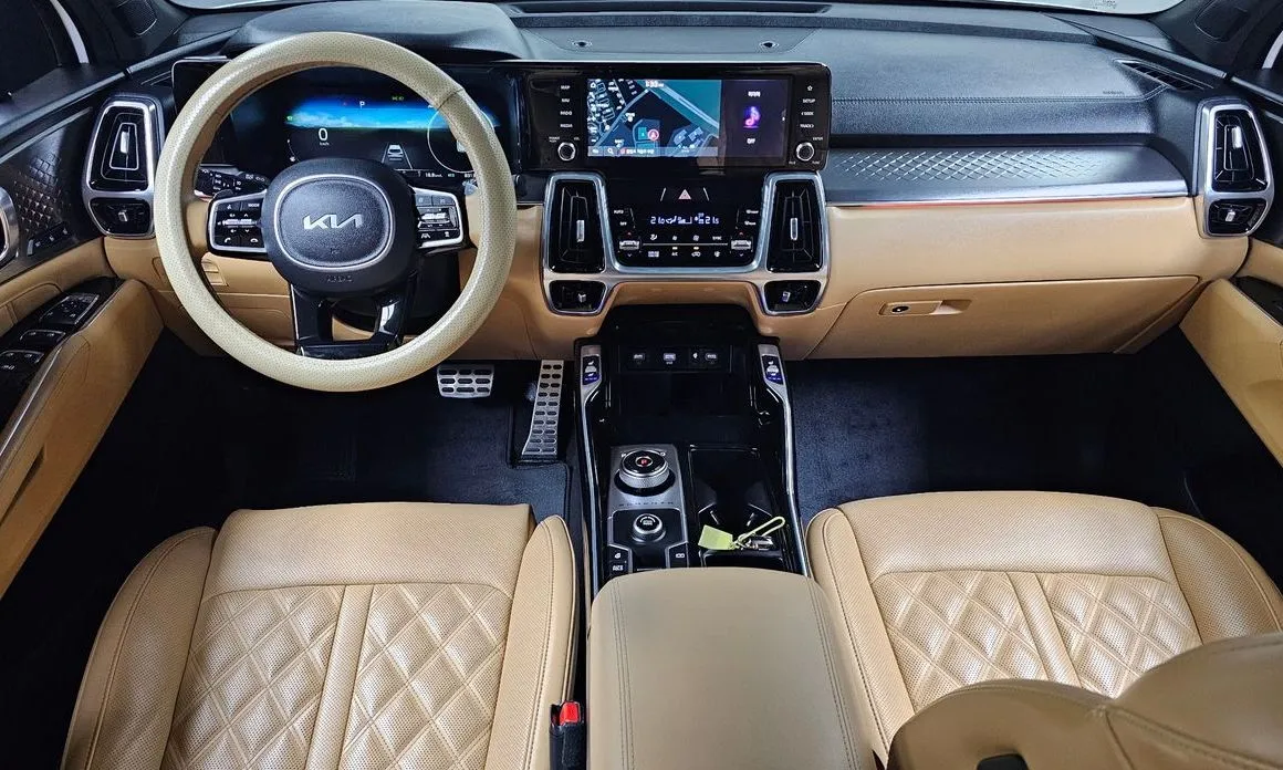 Kia Sorento — фото 10