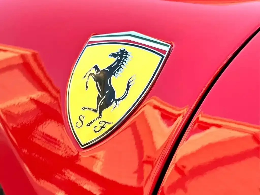 Ferrari F8 — фото 2