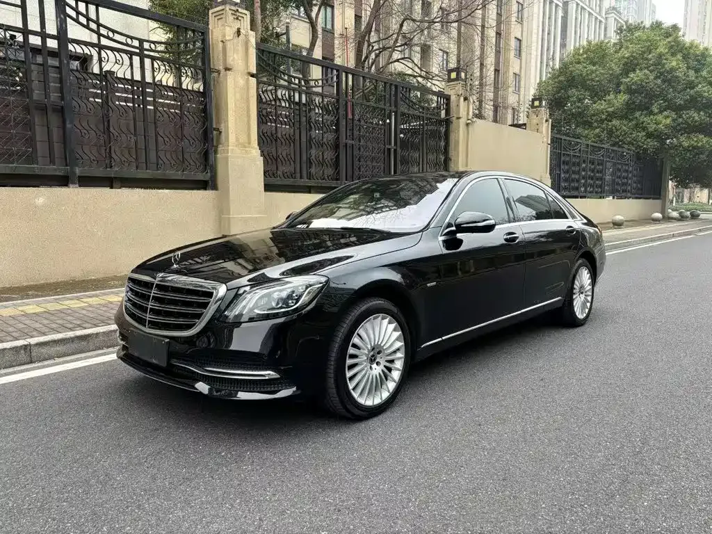 Mercedes-Benz S-Class — фото 1