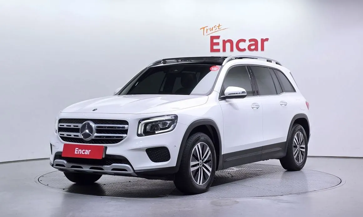 Mercedes-Benz GLB-Class — фото 1