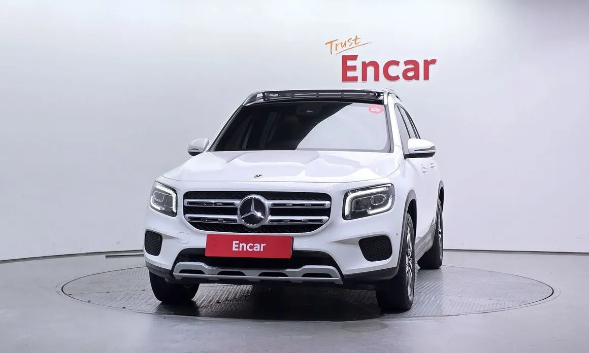 Mercedes-Benz GLB-Class — фото 2