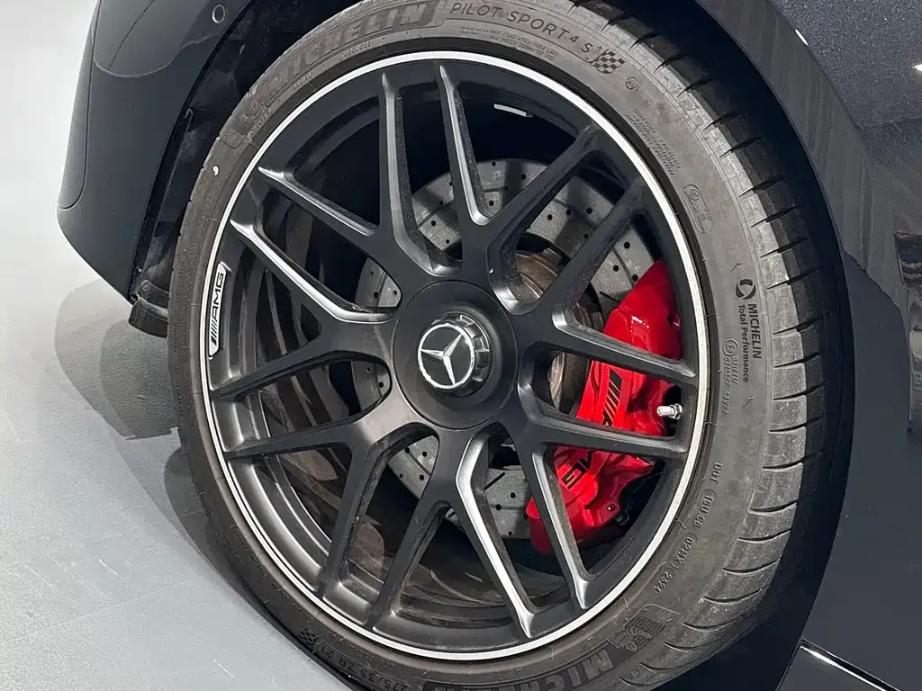 Mercedes-Benz AMG GT — фото 9