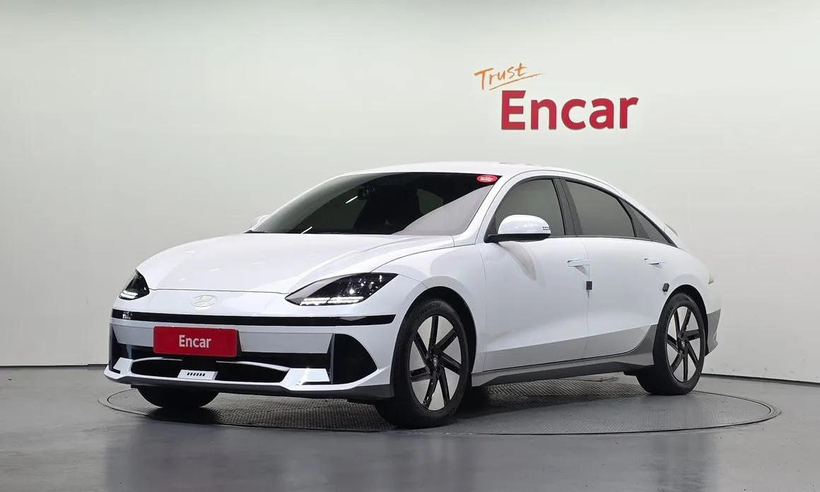 Hyundai Ioniq6 — фото 1