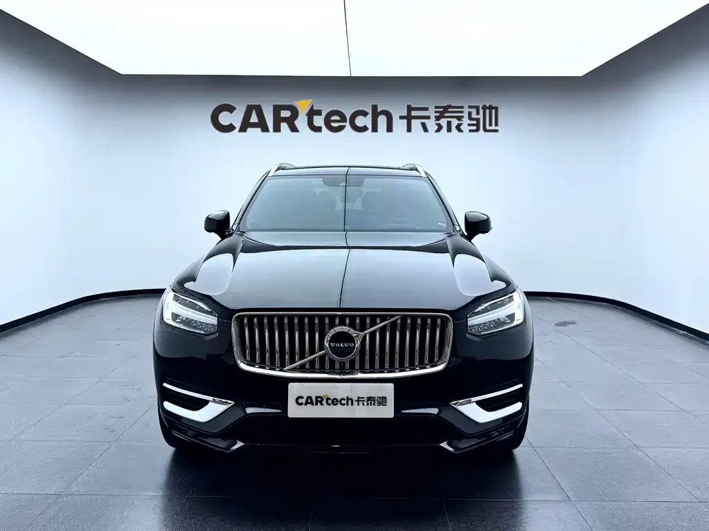 Volvo XC90 — фото 2