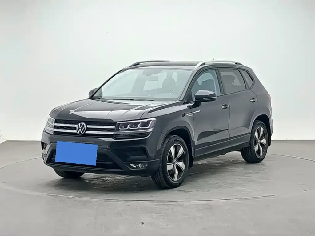 Volkswagen Tharu — фото 1