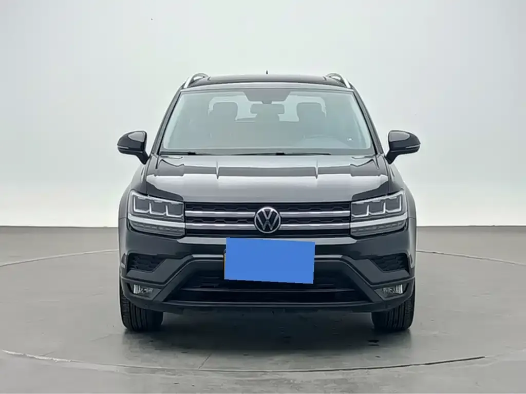 Volkswagen Tharu — фото 3