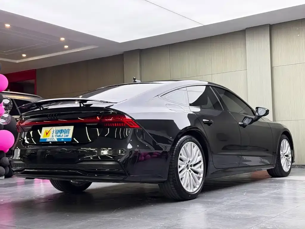 Audi A7 — фото 9