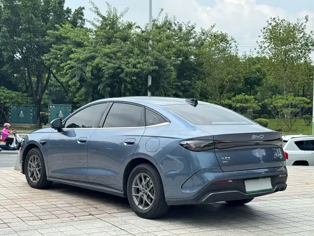 BYD Seal 06 — фото 8