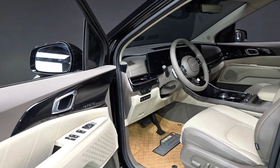 Kia Carnival — фото 10