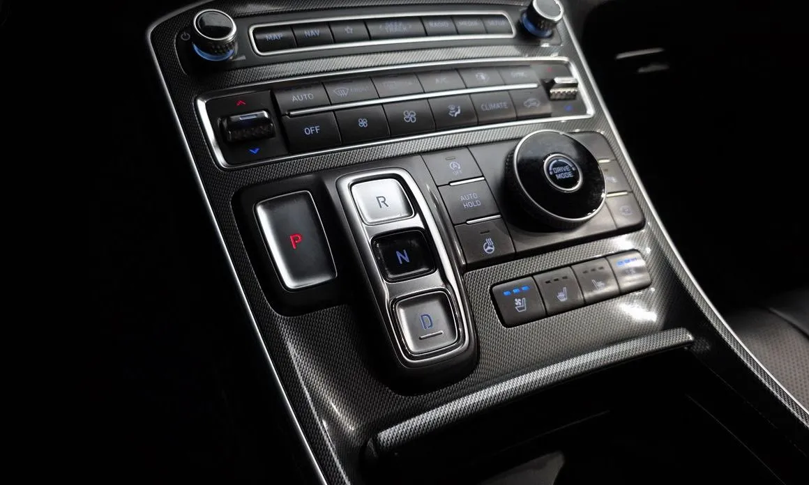 Hyundai Santafe — фото 4