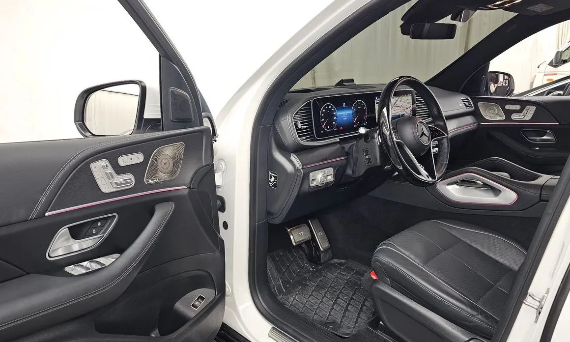Mercedes-Benz GLS-Class — фото 10