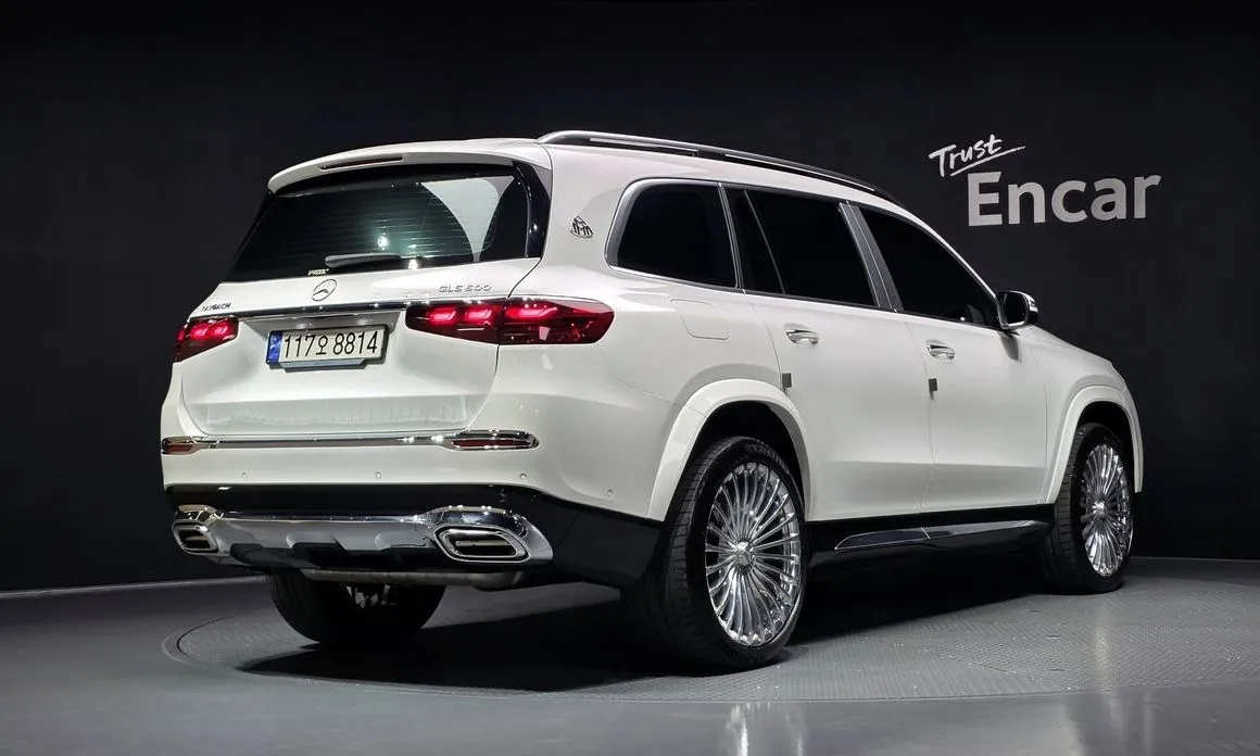 Mercedes-Benz GLS-Class — фото 6