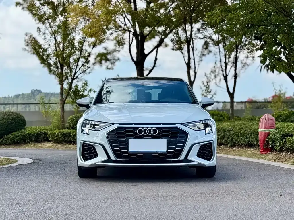 Audi A3 — фото 3