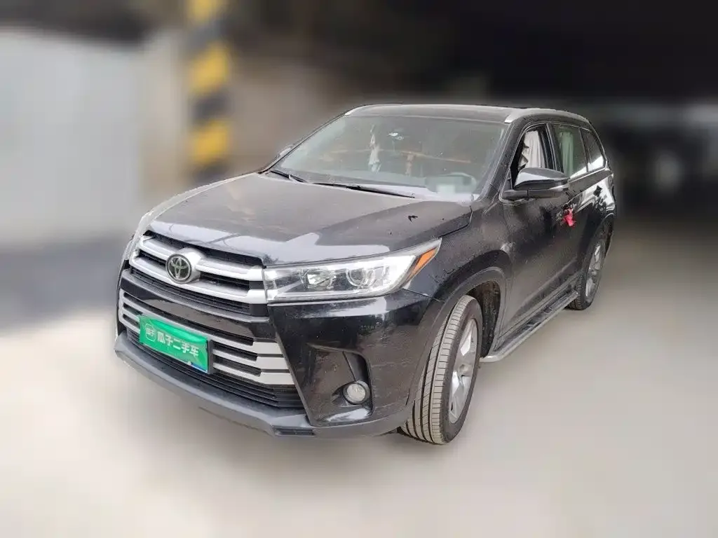 Toyota Highlander — фото 3