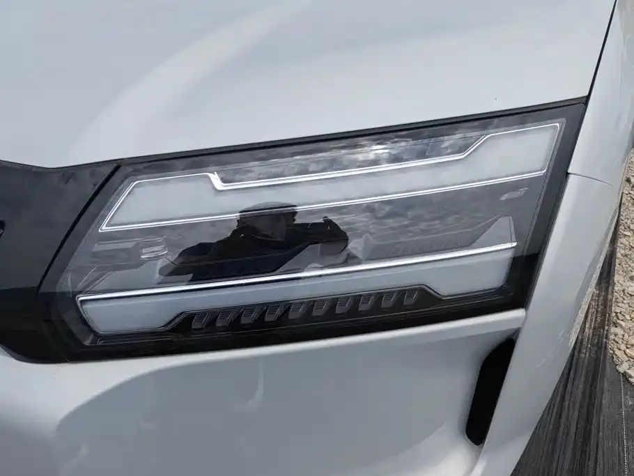 Wuling Xingguang 560 New Energy — фото 3
