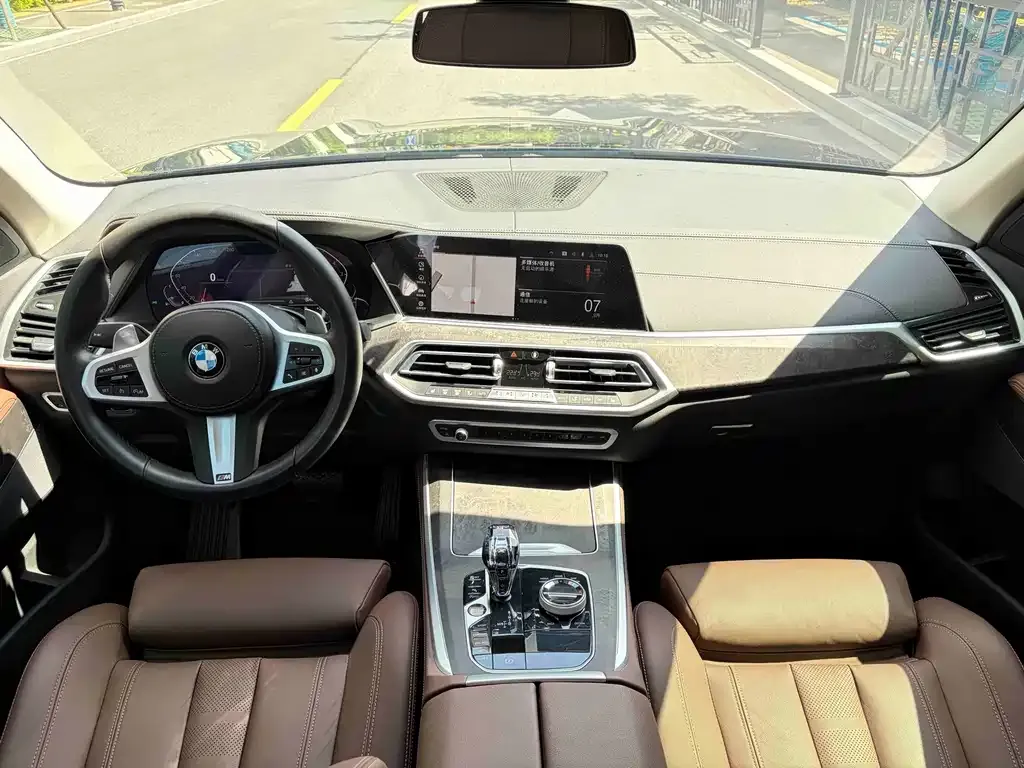BMW X5 (Import) — фото 2