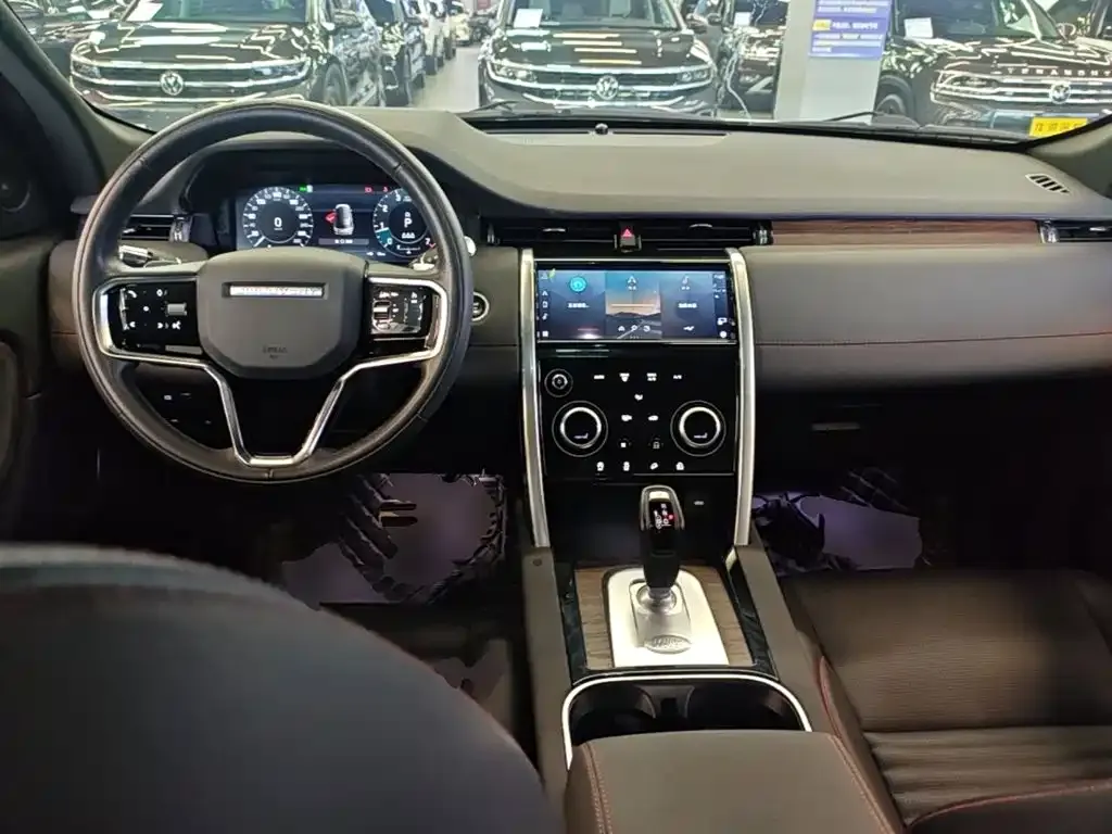 Land Rover Discovery Sport — фото 10