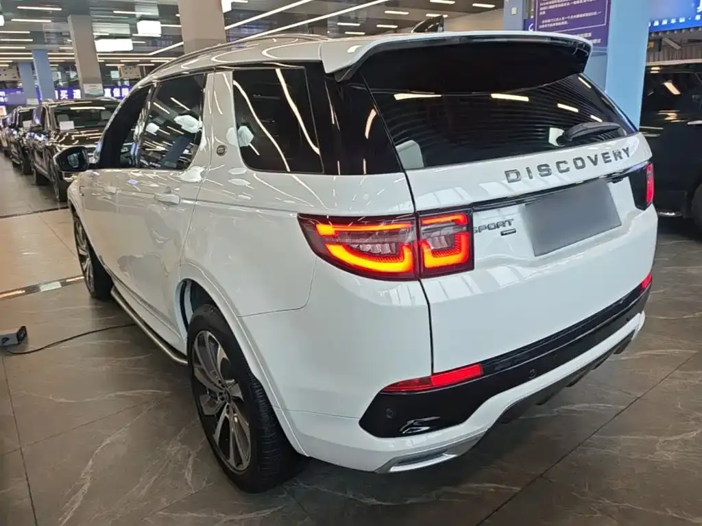 Land Rover Discovery Sport — фото 4