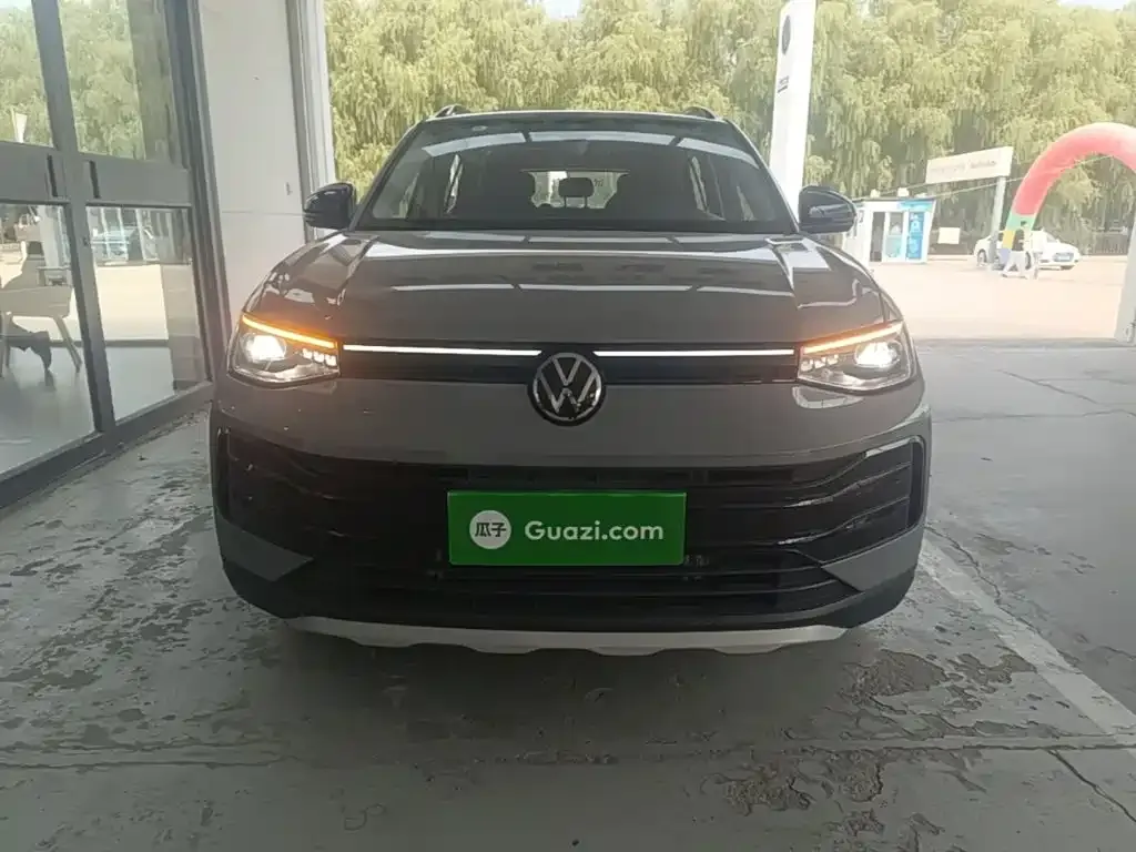 Volkswagen Tharu — фото 5