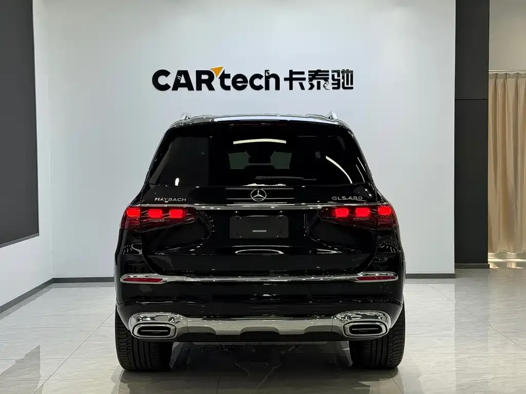 Mercedes-Benz GLS — фото 8